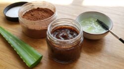 Homemade Eyebrow Gel Made With Aloe and Cocoa Gives Soft Natural Hold All Day