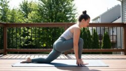 Seven Minute Hip Mobility Routine Reduces Tightness and Improves Daily Movement